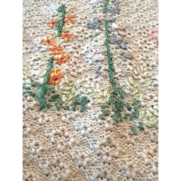 Tabi International Floral Embroidered Vest L Vintage Crochet Cottagecore Grandma - Picture 2 of 9